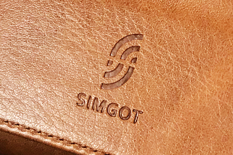 SIMGOT EN700 PROイヤホン ハイファイイヤモニ型 着脱式ケーブル付き